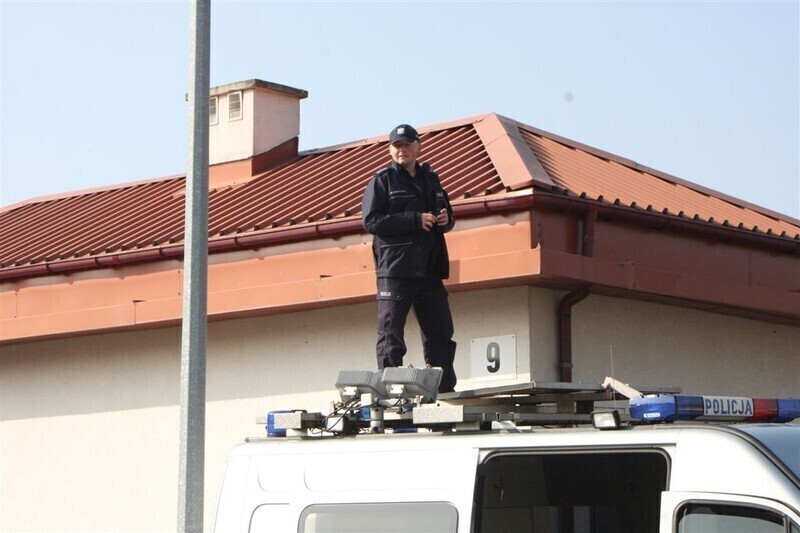 Zdjęcie 14: Areszt zaatakowany. Chcieli odbić więźnia 