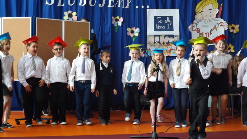 Zdjęcie 5: Pierwszaki z Bujen są już uczniami