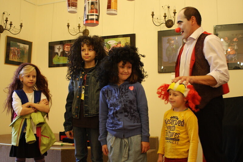 Zdjęcie 2: Kabaret zaczął od... cyrku