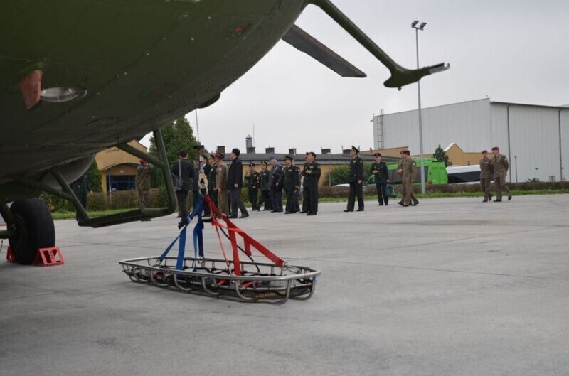 Zdjęcie 6: Delegacja chińskiej armii w Tomaszowie 