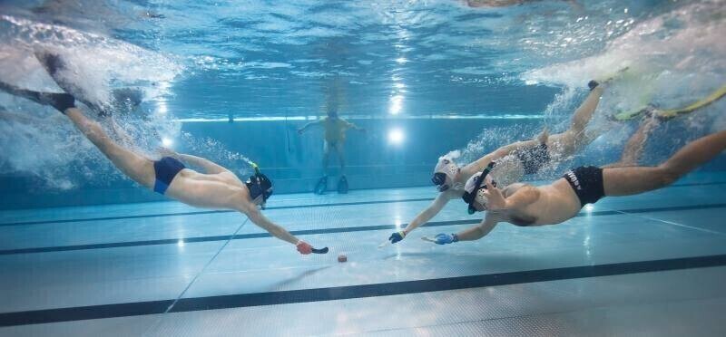 Zdjęcie 5: Zagrają w hokeja... pod wodą