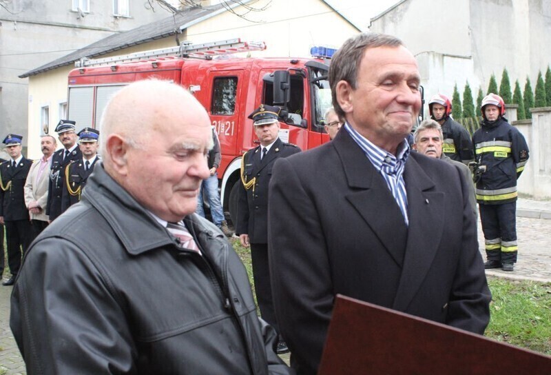 Zdjęcie 8: Strażacy mają swój skwer 