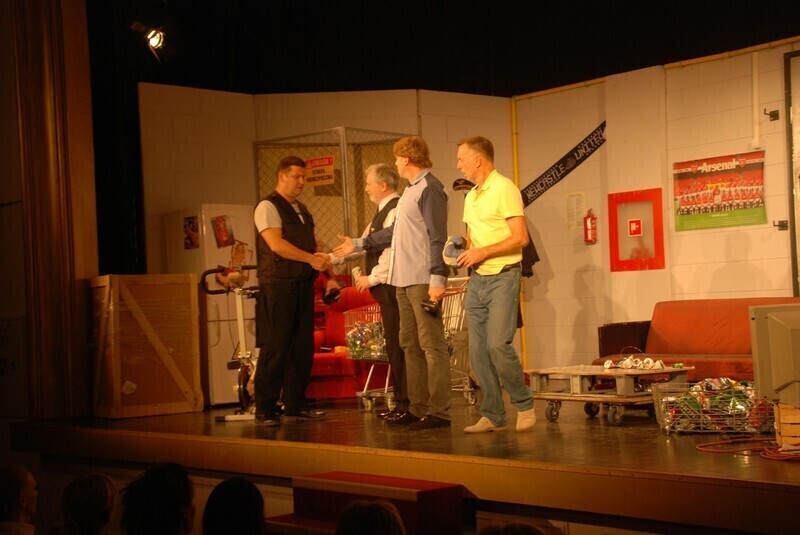 Zdjęcie 2: Kabaret w klubie mężusiów