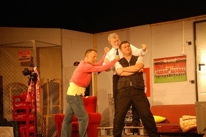 Zdjęcie 4: Kabaret w klubie mężusiów