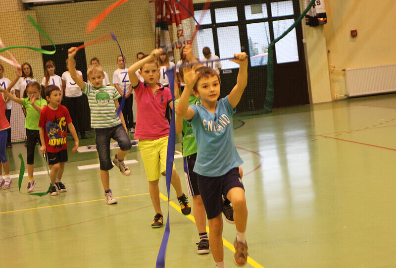 Zdjęcie 6: SP 16: Uroczyste obchody zmiany patrona