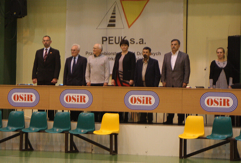 Zdjęcie 13: SP 16: Uroczyste obchody zmiany patrona