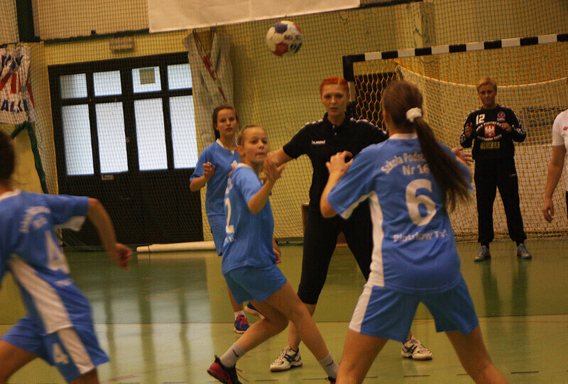 Zdjęcie 19: SP 16: Uroczyste obchody zmiany patrona