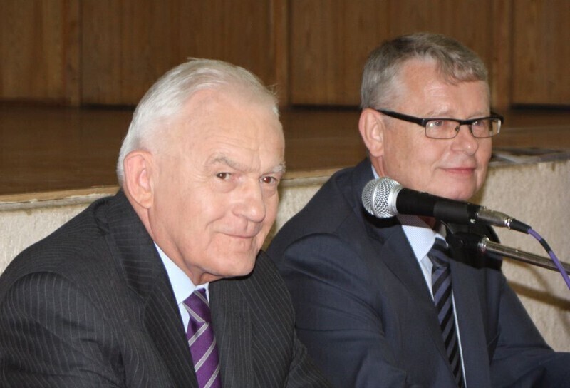 Zdjęcie 4: Były premier przyjechał wesprzeć kandydatów SLD