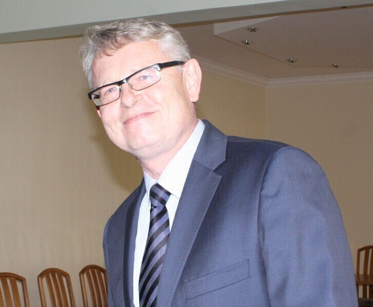 Zdjęcie 6: Były premier przyjechał wesprzeć kandydatów SLD