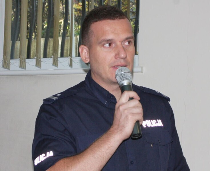 Zdjęcie 13: W Piotrkowie ruszyła Akcja Społeczna „Uczciwe wybory”