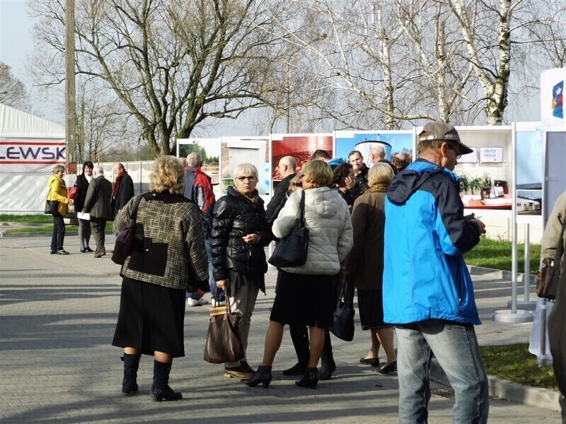 Zdjęcie 3: Oficjalnie otworzyli oczyszczalnię ścieków