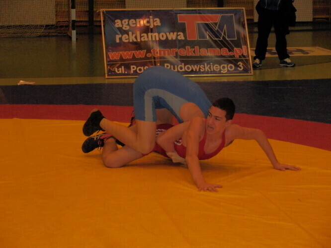 Młodzi zapaśnicy rywalizowali pod okiem mistrza