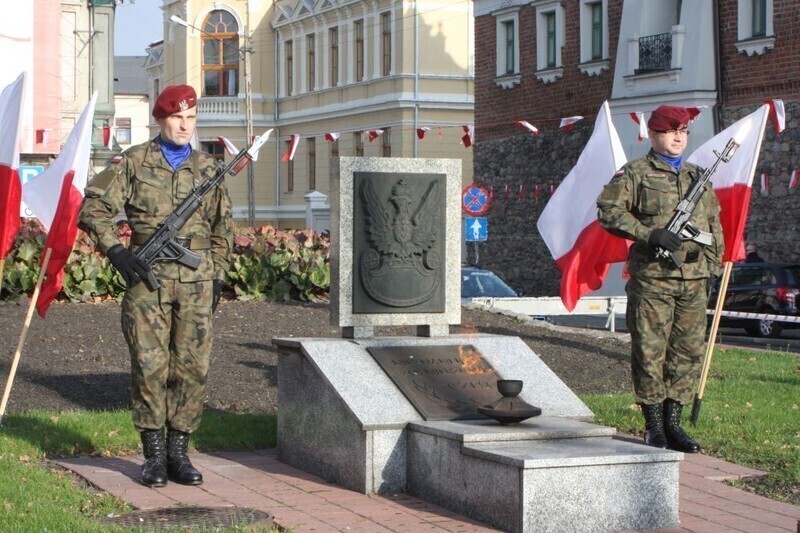 Zdjęcie 3: 11 listopada w Piotrkowie Trybunalskim 