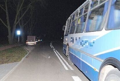 Uczennica potrącona po wyjściu ze szkolnego autobusu
