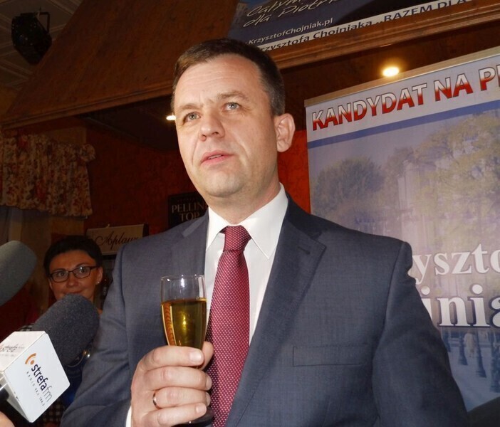 Zdjęcie 5: Krzysztof Chojniak wygrywa wybory prezydenckie w Piotrkowie