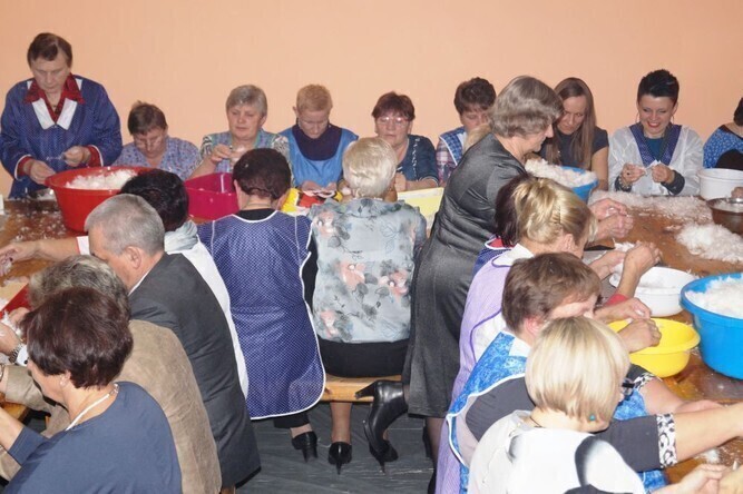 Kobiety darły pierze