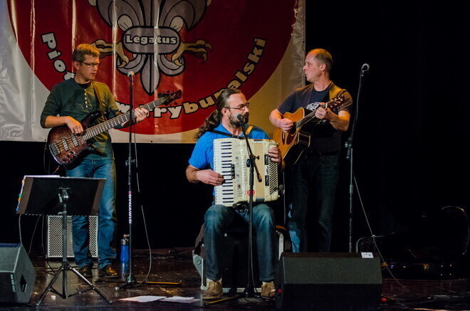 Mechanicy Szanty dla piotrkowskich harcerzy