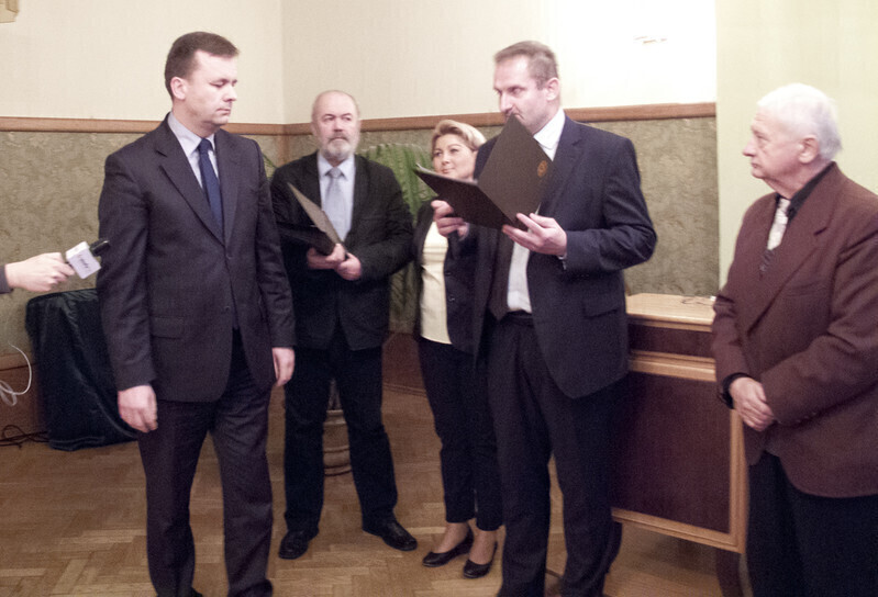 Zdjęcie 8: Radni otrzymali zaświadczenia o wyborze