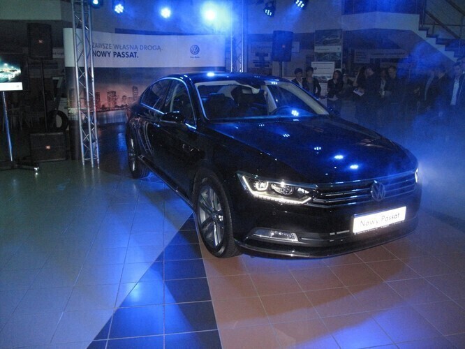 Zdjęcie 1: Nowy Passat już jest! Zobacz jak wygląda
