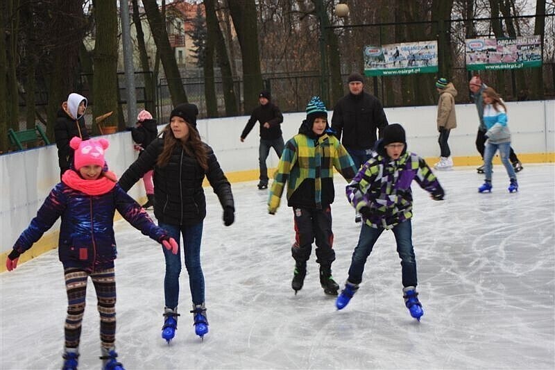 Zdjęcie 3: Lodowisko już otwarte