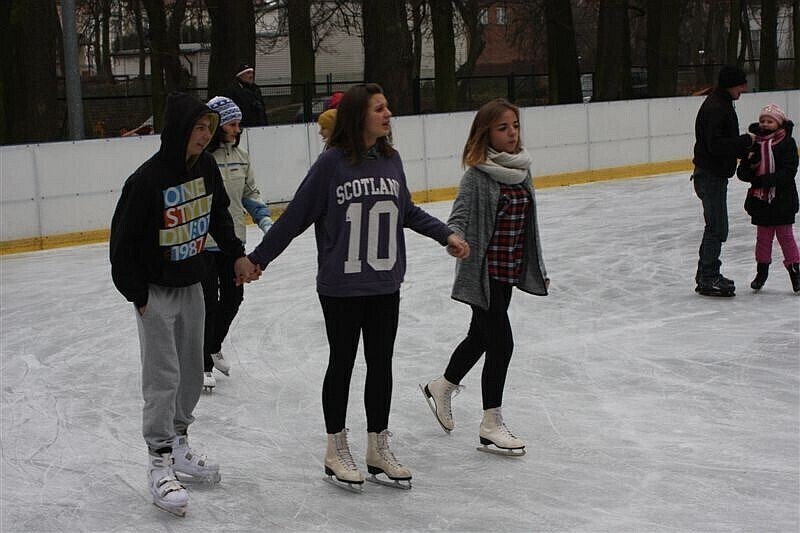 Zdjęcie 6: Lodowisko już otwarte