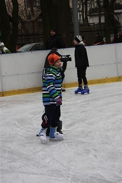 Zdjęcie 10: Lodowisko już otwarte