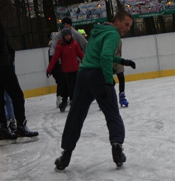 Zdjęcie 18: Lodowisko już otwarte