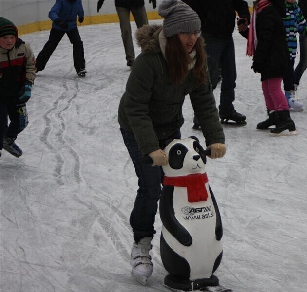 Zdjęcie 19: Lodowisko już otwarte