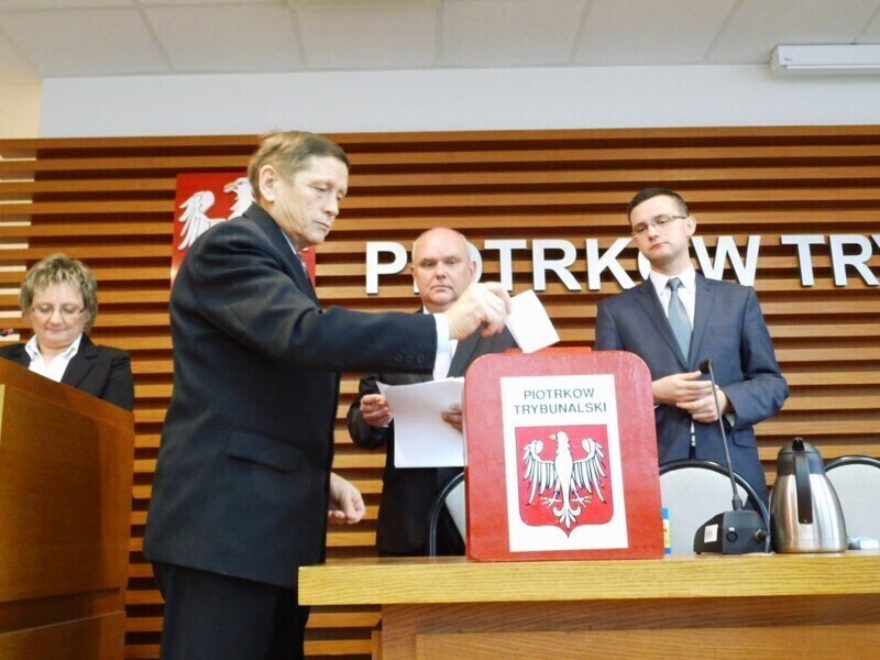 Zdjęcie 14: Nowy układ w Radzie Miasta