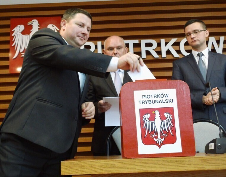 Zdjęcie 16: Nowy układ w Radzie Miasta