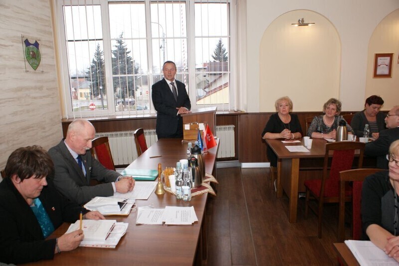 Zdjęcie 8: Pierwsza sesja w Wolborzu. Szulc przewodniczącym 