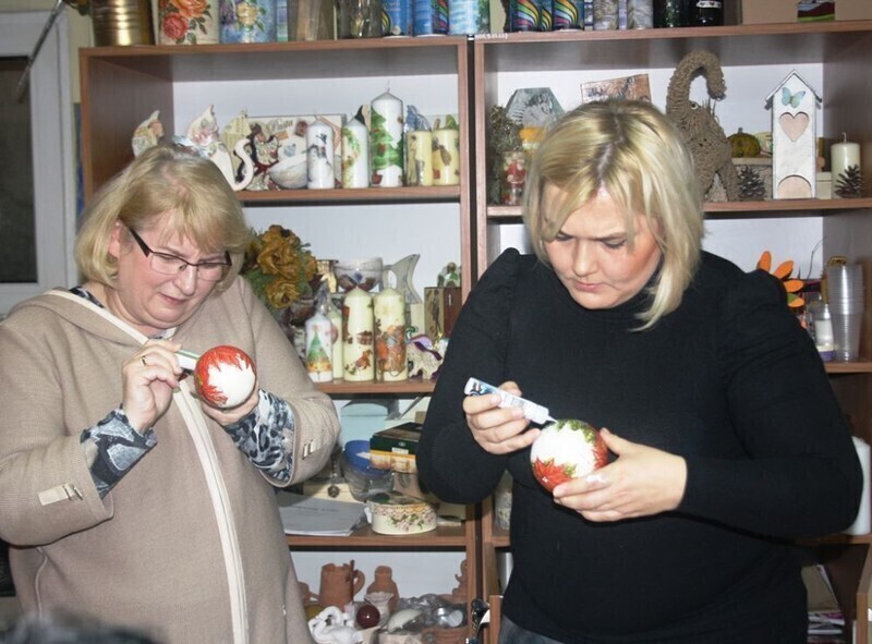 Zdjęcie 10: Świąteczne rękodzieło do kupienia w galerii