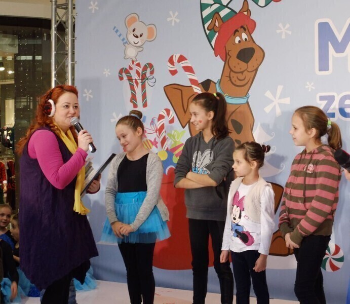 Zdjęcie 10: Scooby Doo i Święty Mikołaj w piotrkowskiej galerii 