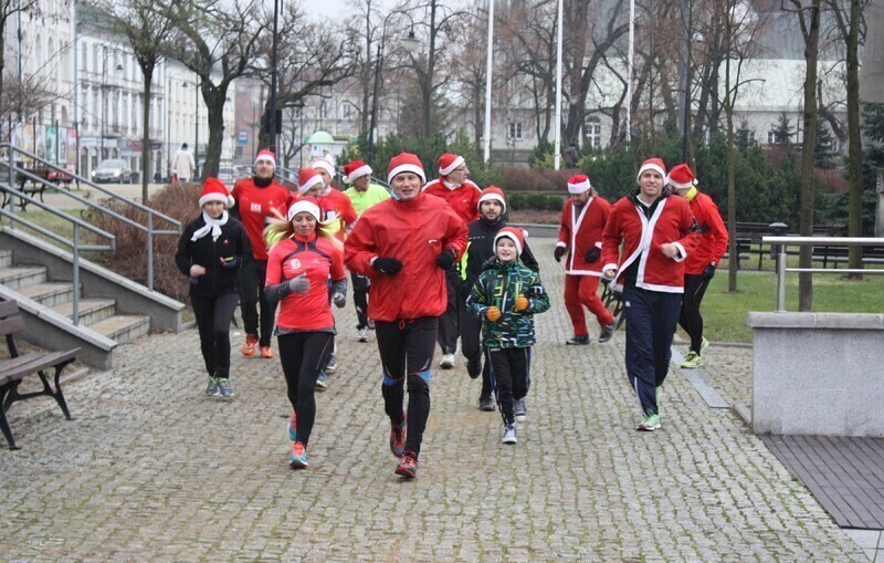 Zdjęcie 2: Mikołaje na treningu