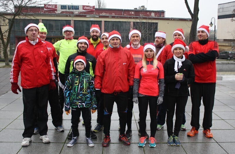 Zdjęcie 5: Mikołaje na treningu