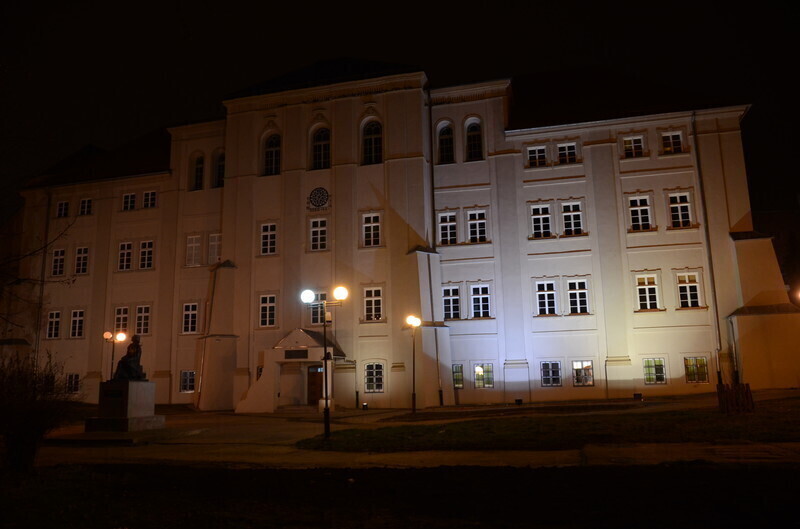 Zdjęcie 3: Fara i Chrobry w nowym świetle?