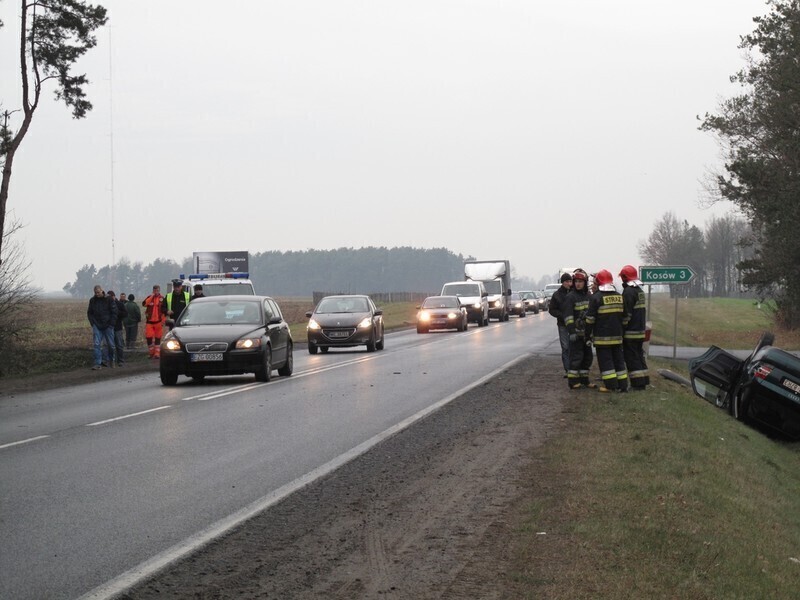 Zdjęcie 12: Karetka zderzyła się z audi