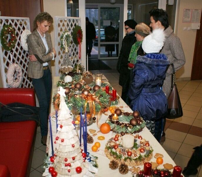 Zdjęcie 5: Przedświąteczne kolędowanie w Wolborzu