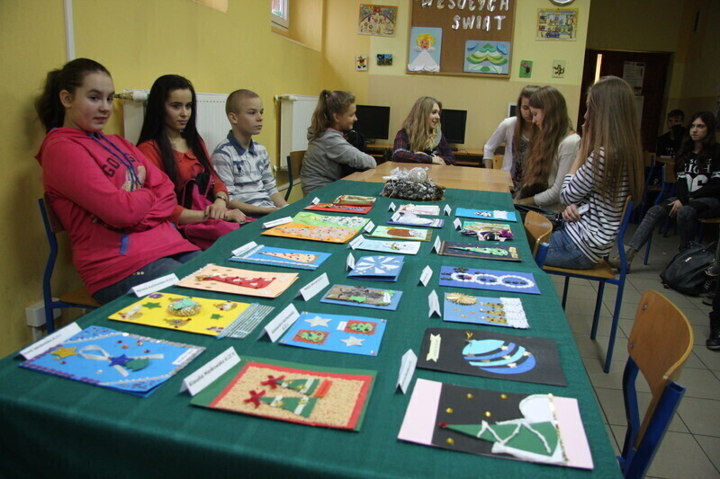 Zdjęcie 4: Uczniowie z Gimnazjum nr 2 nagrodzeni w świątecznym konkursie