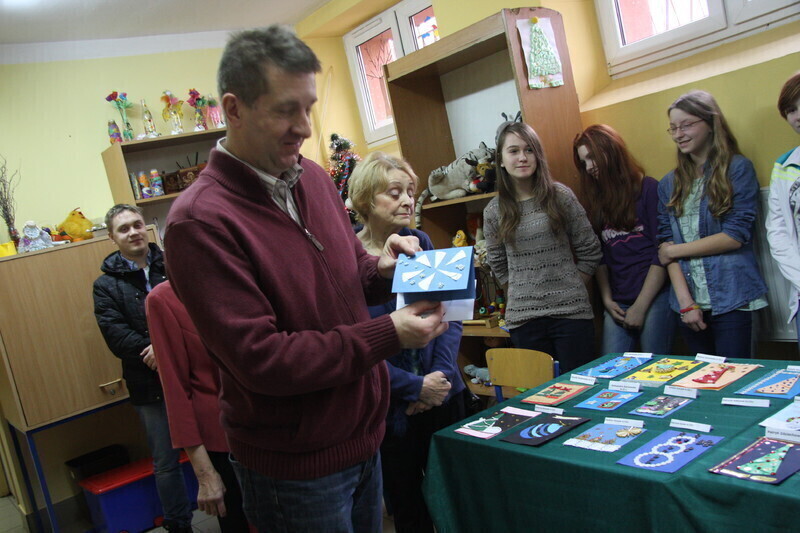 Zdjęcie 8: Uczniowie z Gimnazjum nr 2 nagrodzeni w świątecznym konkursie
