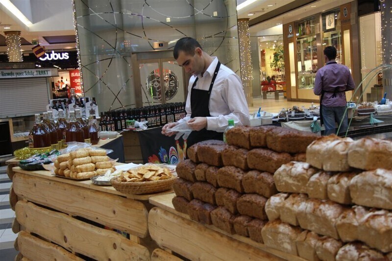 Zdjęcie 12: Trwa Jarmark Bożonarodzeniowy w Focus Mall