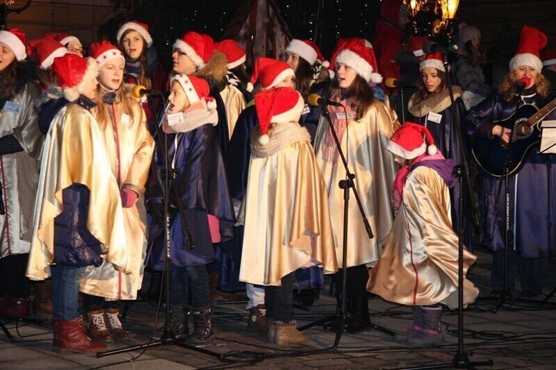 Zdjęcie 26: Były pierogi, pastorałki i kawałek historii