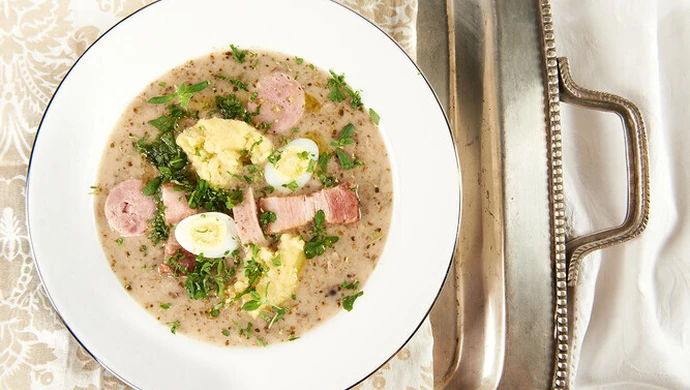 Wielkanocne potrawy z jajkami