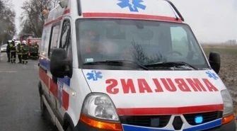 21-latek jechał za szybko – trafił do szpitala