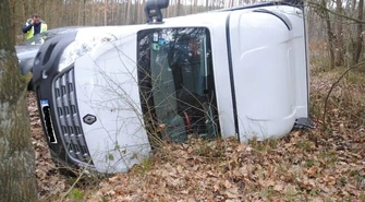 Pijani spowodowali kolizję i uciekli