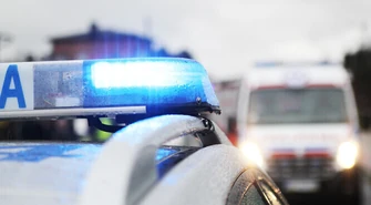 Opel dachował i wpadł do rowu - ranne dwie kobiety