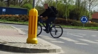 „Przypominam: nie wolno przejeżdżać przez przejście dla pieszych”