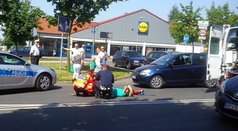 Wypadek przy Lidlu. Potrąciła pieszego (ZDJĘCIA)