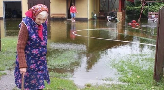 W gminach zalało posesje