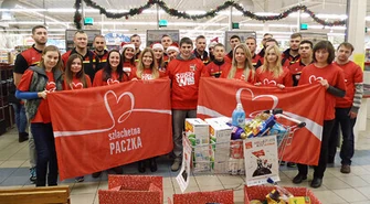 Piłkarze i piłkarki z Piotrkowa wsparli Szlachetną Paczkę